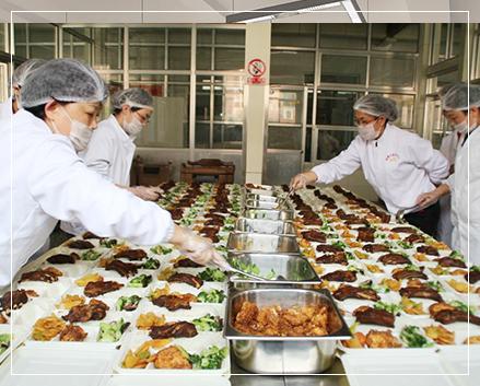 稻草人快餐 現(xiàn)代化餐飲管理的典范